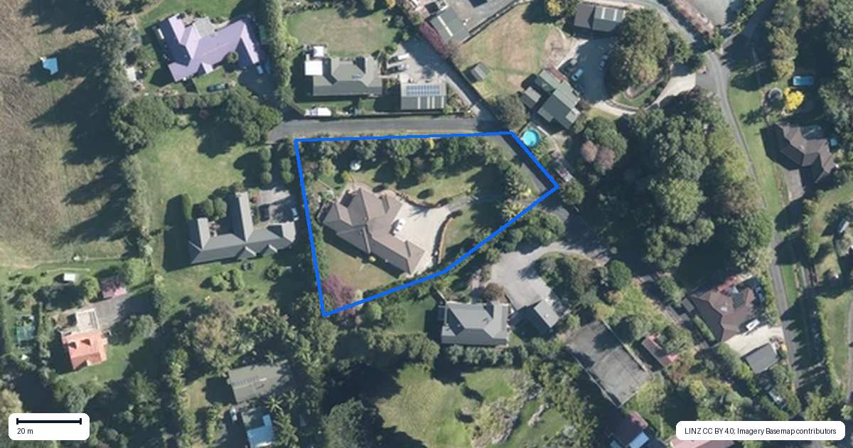 Property context map for 5B Raukawa Grove, Waiuku