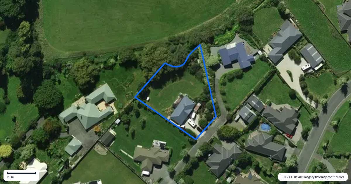 Property context map for 7 Willowside Place, Amberley