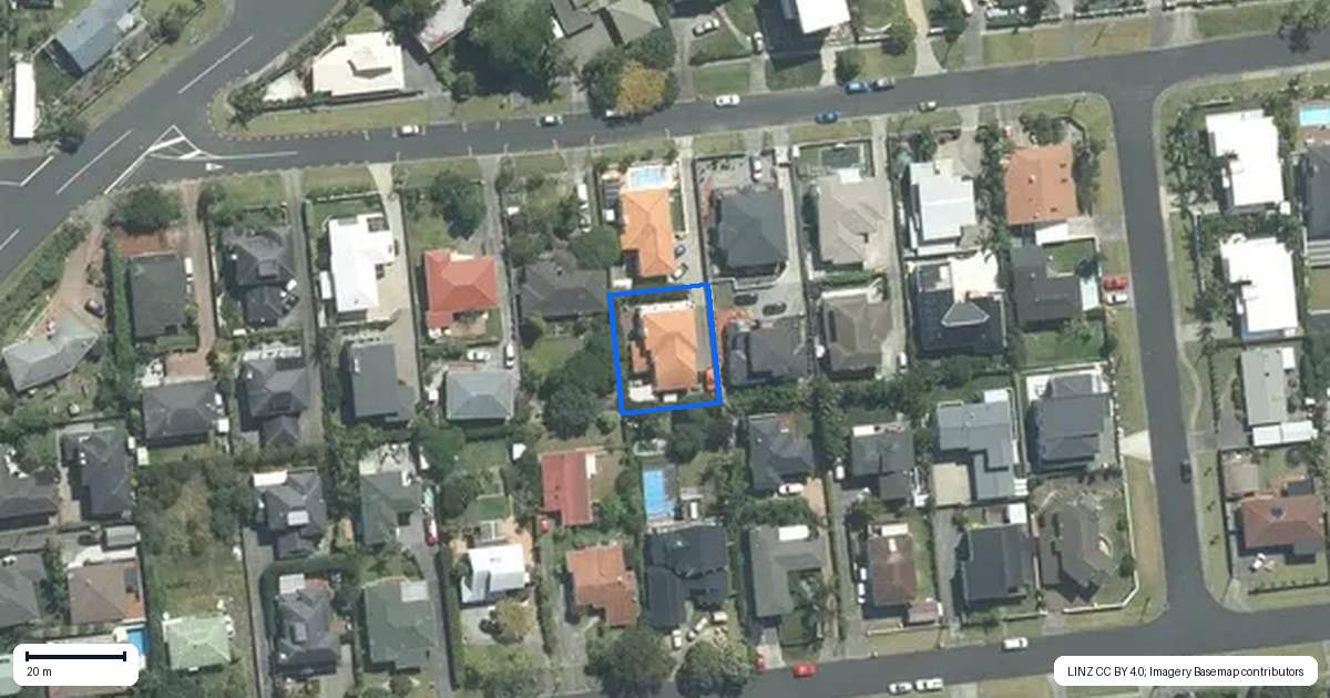 Property context map for 11A Beechwood Road, Rothesay Bay, Auckland