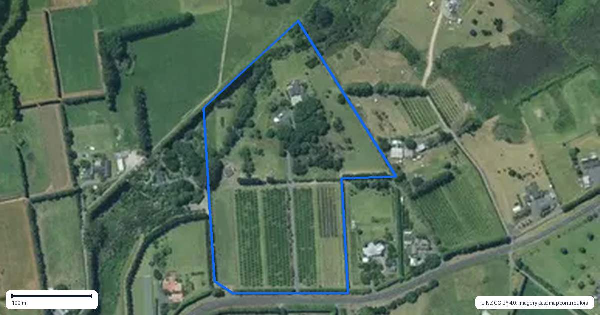 Property context map for 174 Puketotara Road, Waipapa