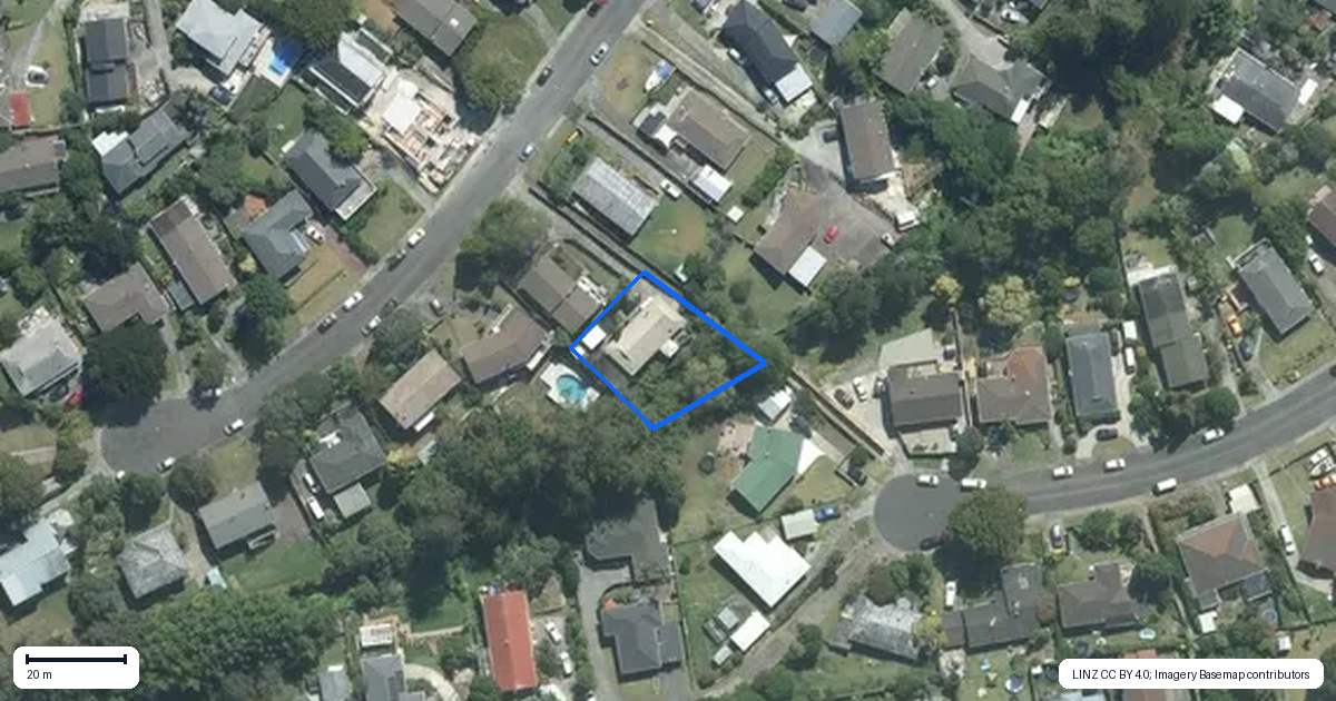 Property context map for 20A Freya Place, Torbay, Auckland