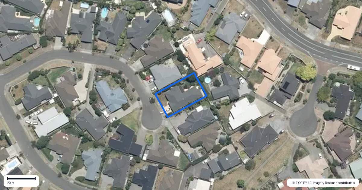 Property context map for 15 Kirkpatrick Place, Havelock North