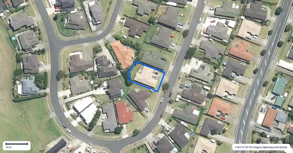 Property context map for 28 Nicholas Gibbons Drive, Clendon Park, Auckland