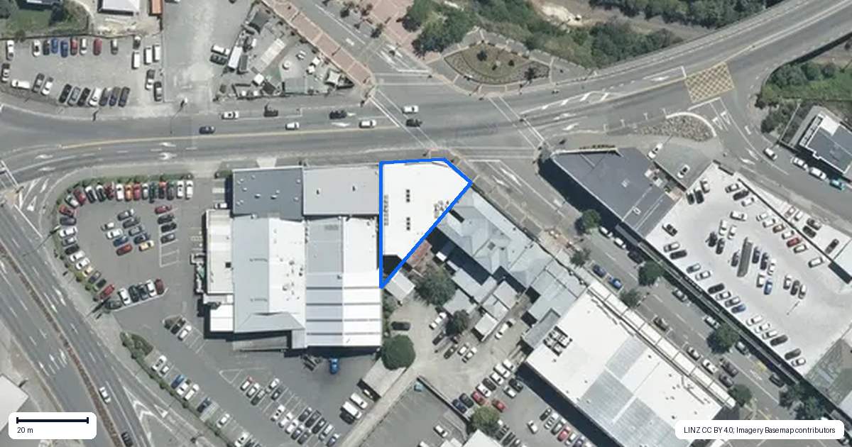 Property context map for 2 Sefton Street East, Timaru