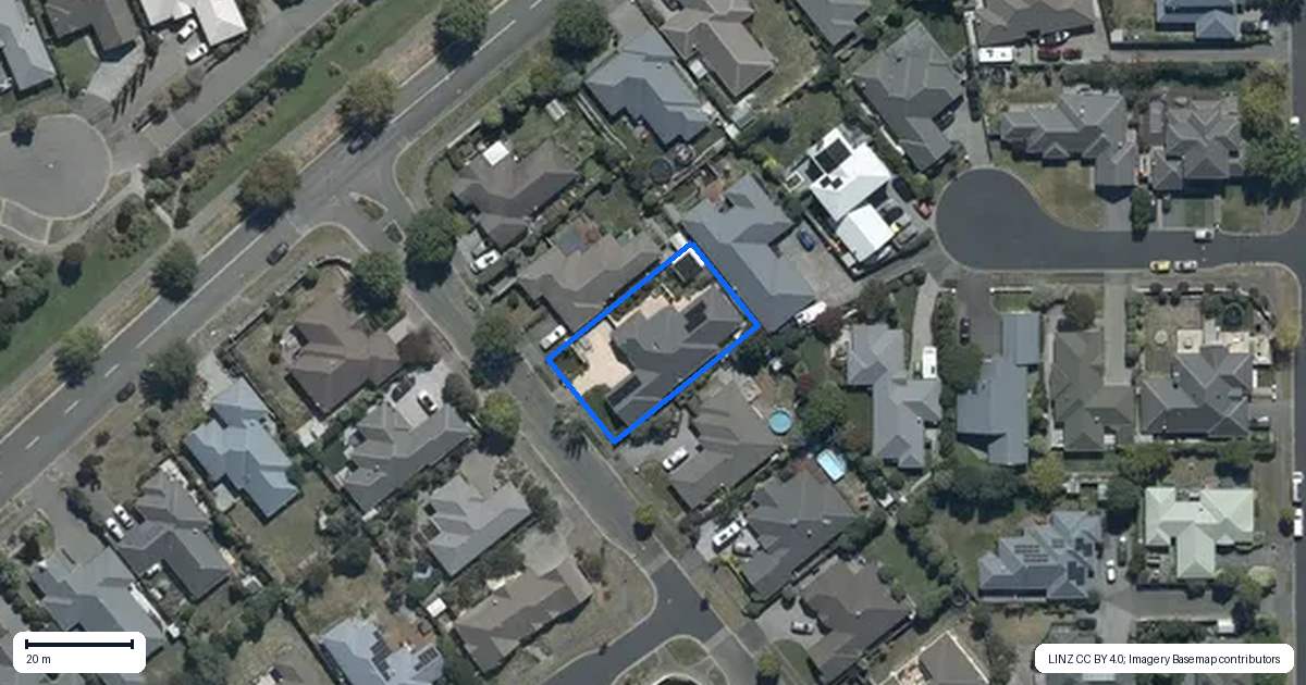 Property context map for 76 Puhara Avenue, Parklands, Christchurch
