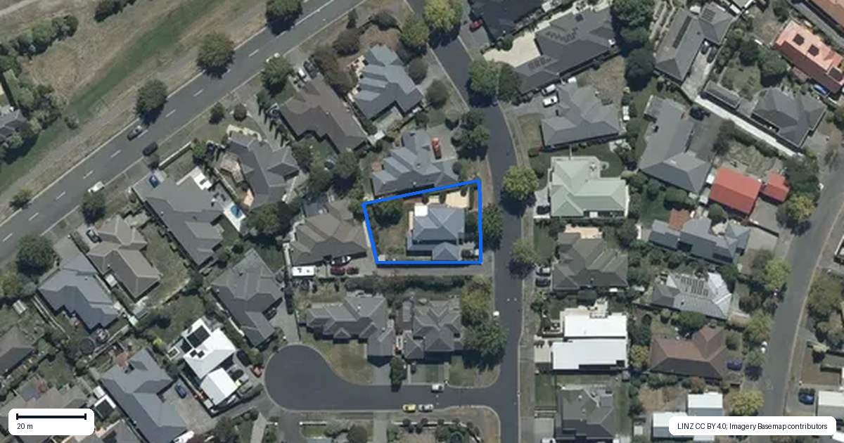 Property context map for 21 Kohi Drive, Parklands, Christchurch