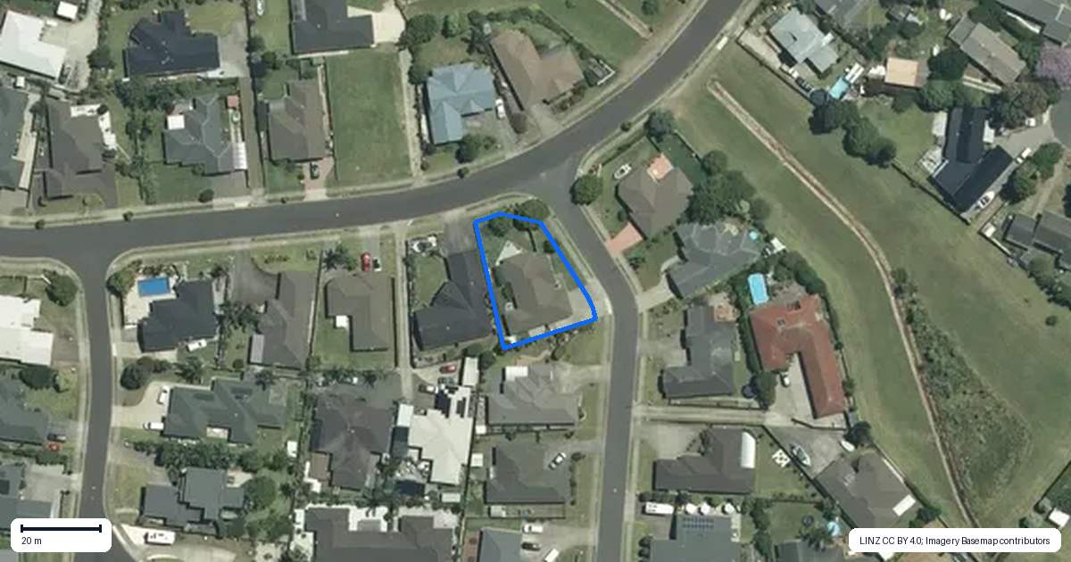 Property context map for 2 Heritage Close, Whitianga