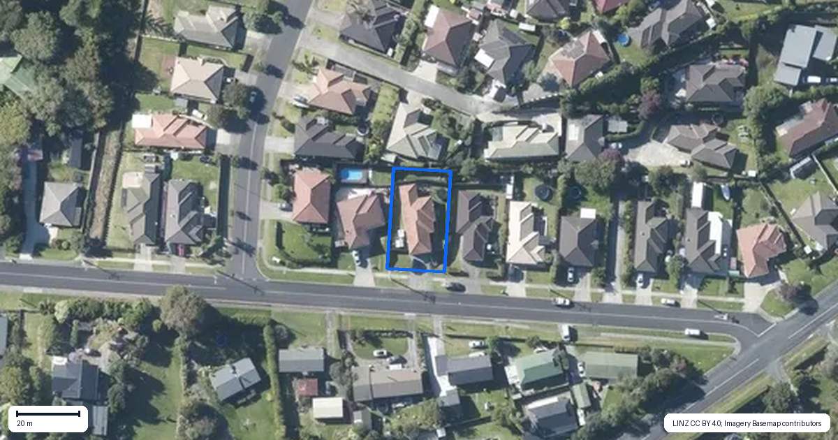 Property context map for 58 Kaiwaka Road, Waiuku