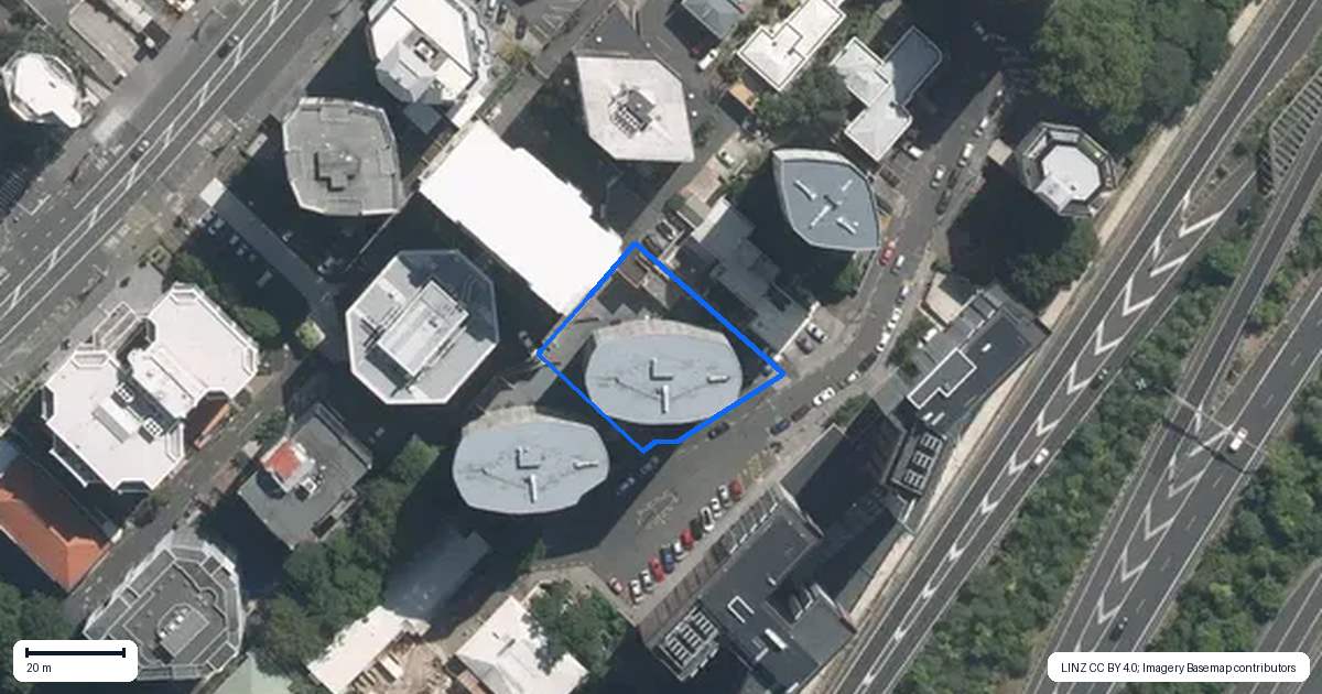 Property context map for 21 Whitaker Place, Grafton, Auckland