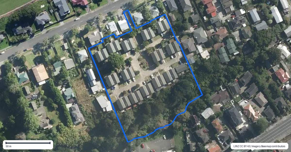 Property context map for 18 Pecan Place, Avondale, Auckland