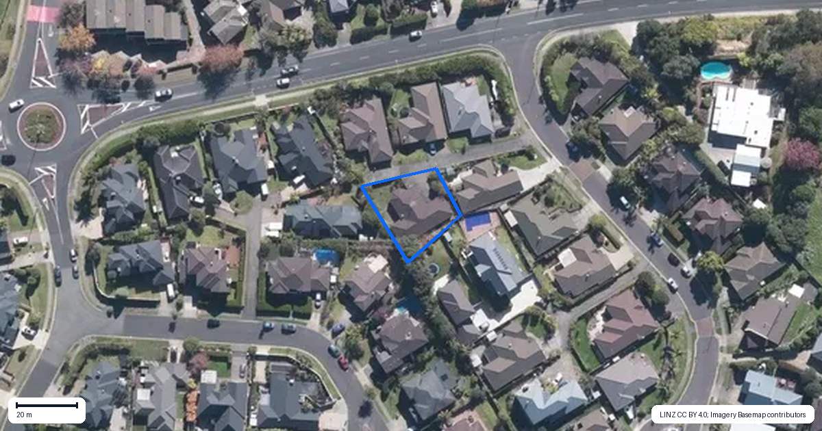 Property context map for 7 Durbin Court, Greenhithe, Auckland