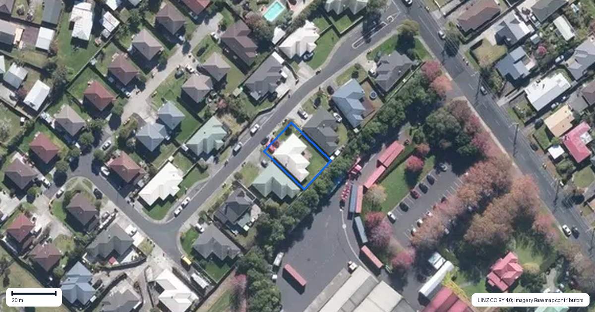Property context map for 8 Neesons Way, Glendene, Auckland
