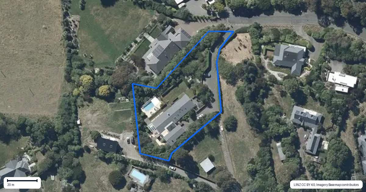 Property context map for 25 Hyndhope Road, Kennedys Bush, Christchurch