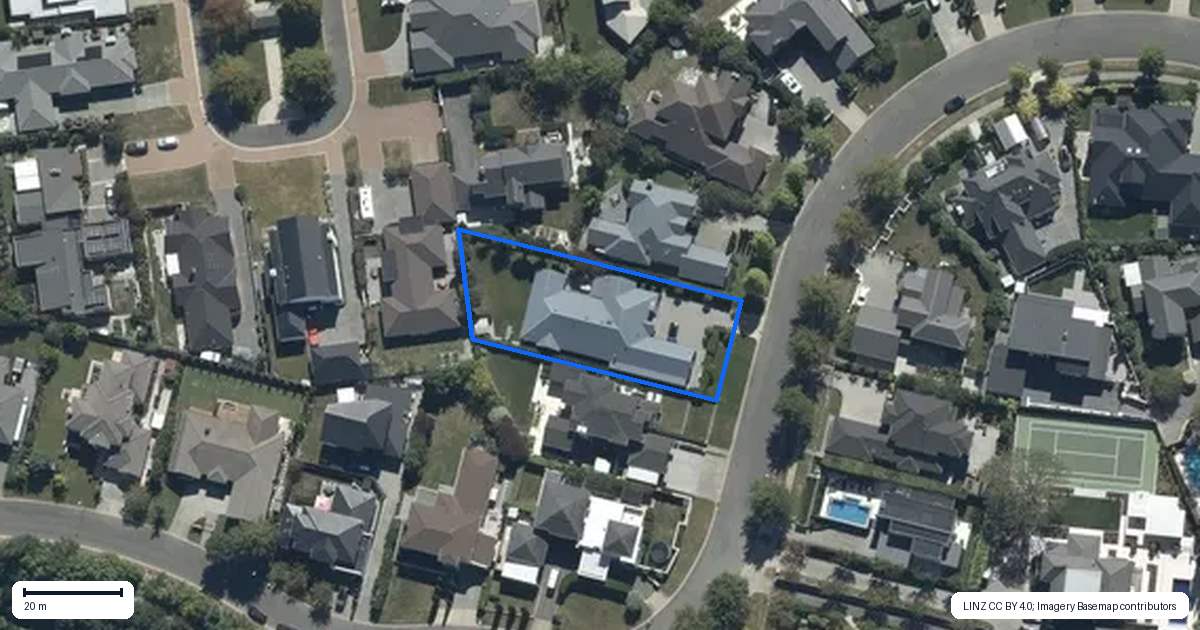 Property context map for 30 Glen Oaks Drive, Northwood, Christchurch