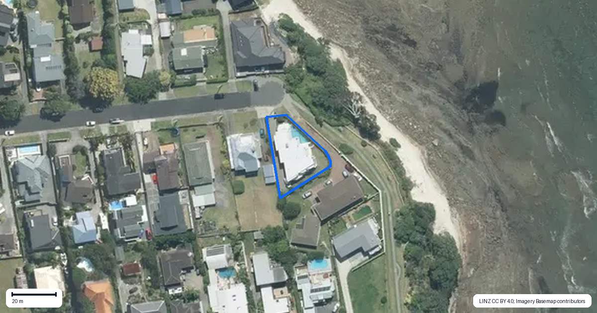 Property context map for 39 Beechwood Road, Rothesay Bay, Auckland