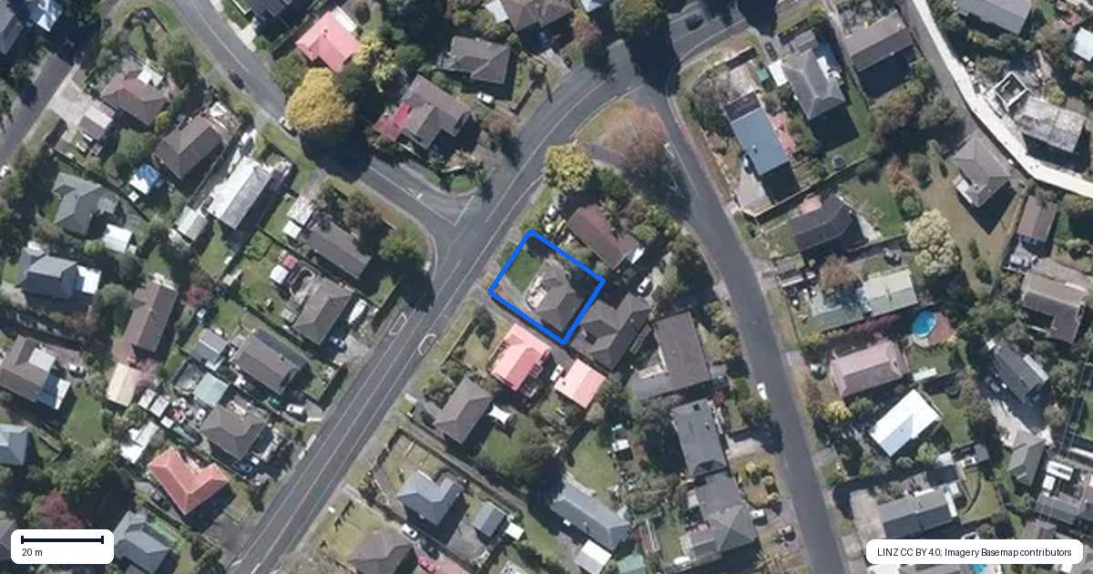 Property context map for 22 Zita Maria Drive, Massey, Auckland