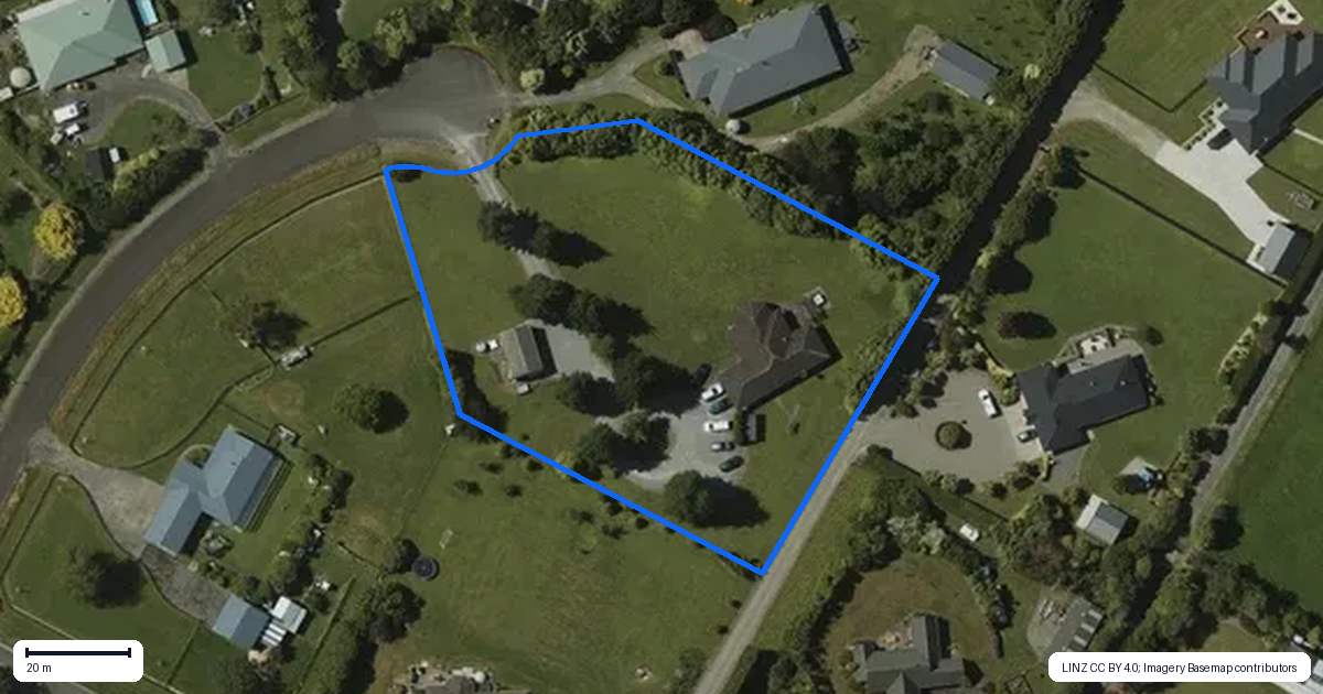 Property context map for 14 Pukematawai Lane, Levin