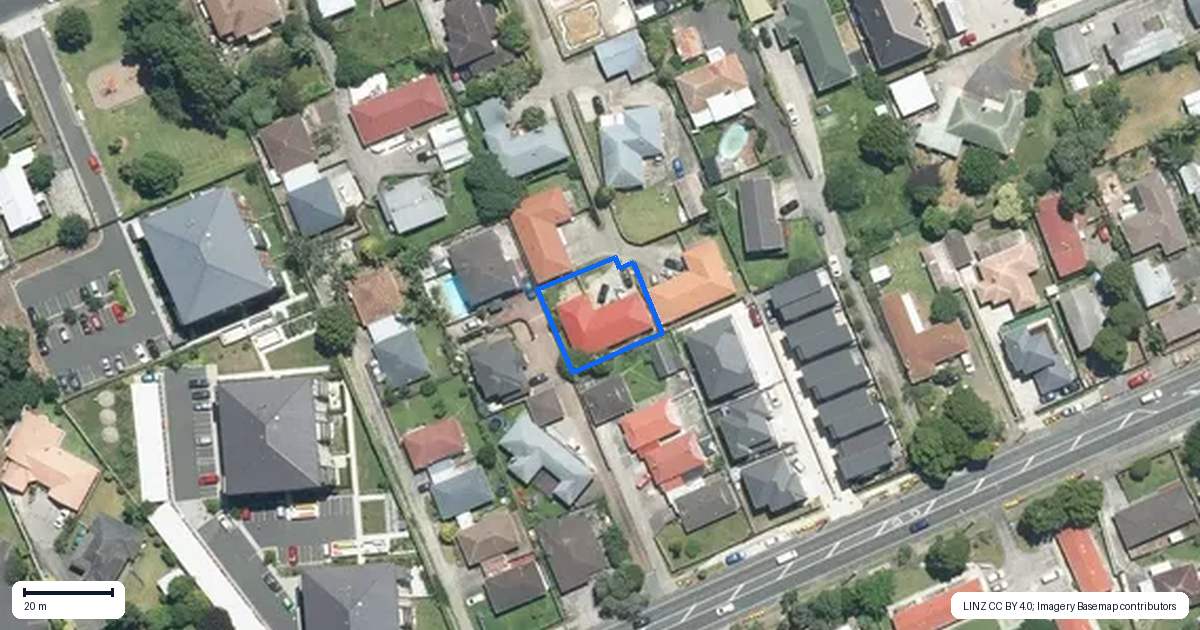 Property context map for 51B Halver Road, Hillpark, Auckland