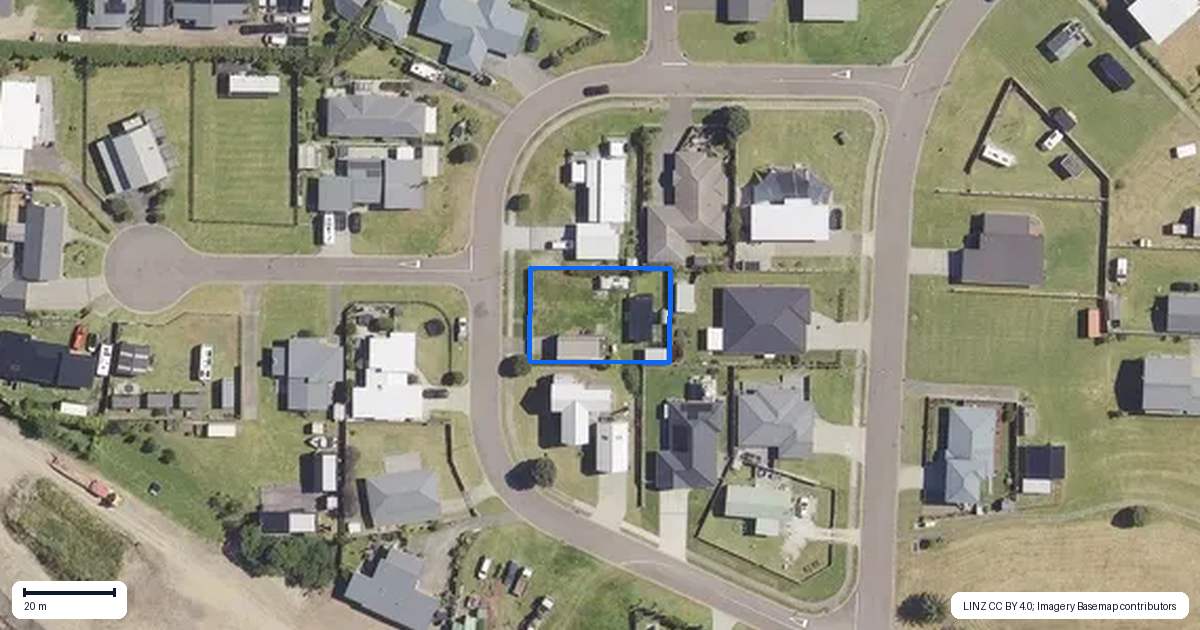 Property context map for 8 Muriwai Boulevard, Waiotahe, Opotiki