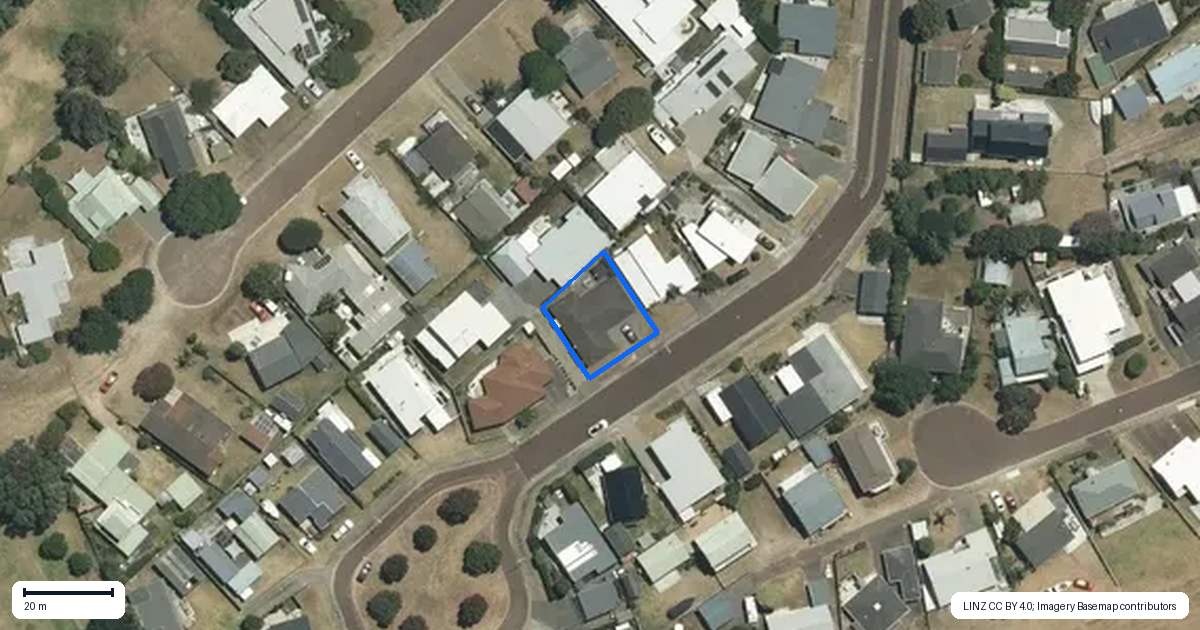 Property context map for 18 Oceanair Drive, Pauanui