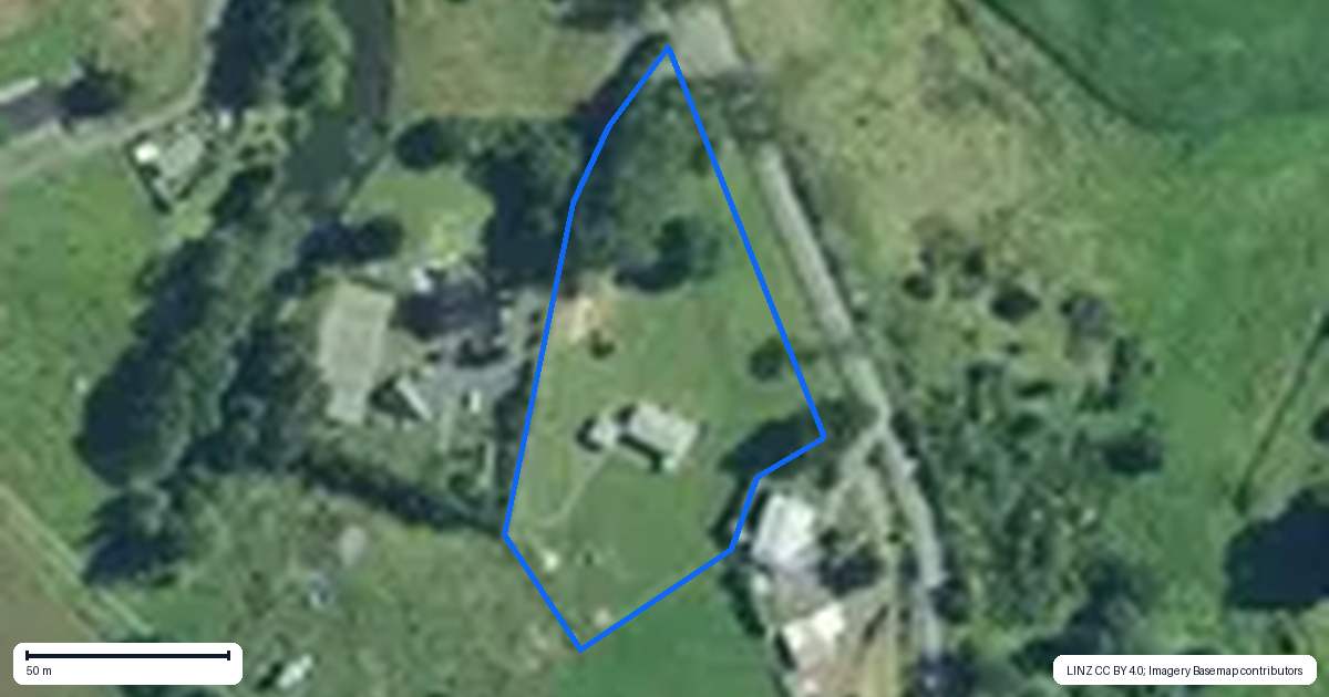 Property context map for 44 Matakotea Road, Raglan