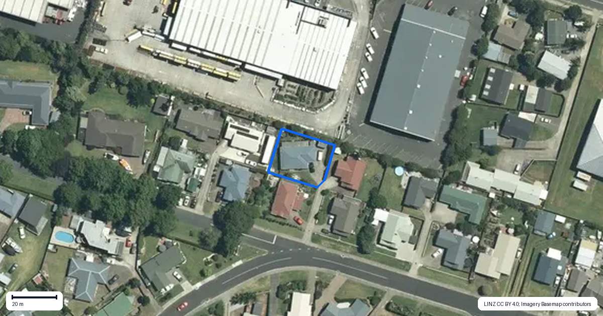 Property context map for 1B Tudor Grove, Whitianga