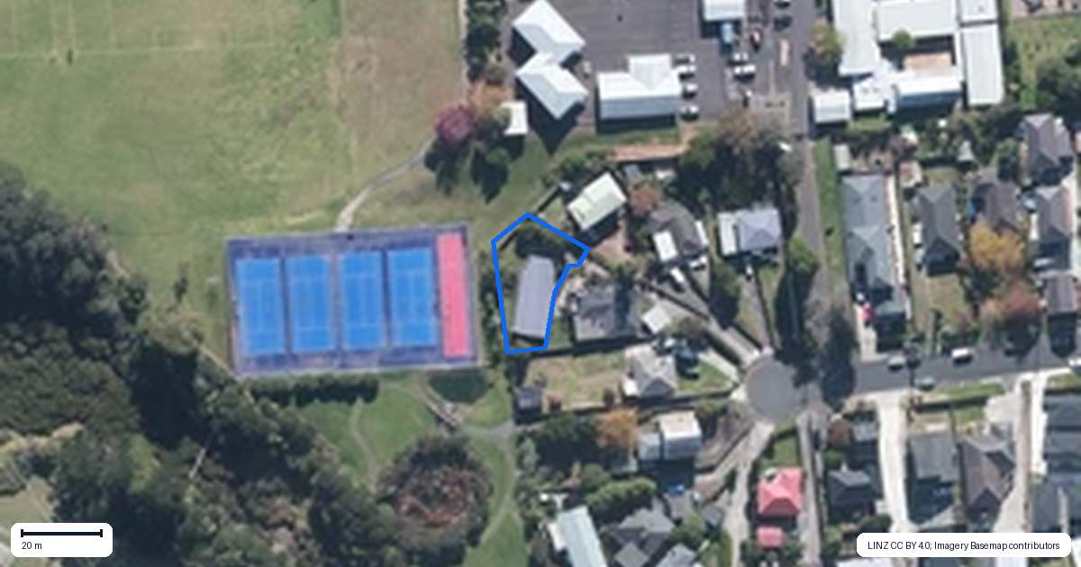 Property context map for 41 Toru Street, Te Atatu Peninsula, Auckland