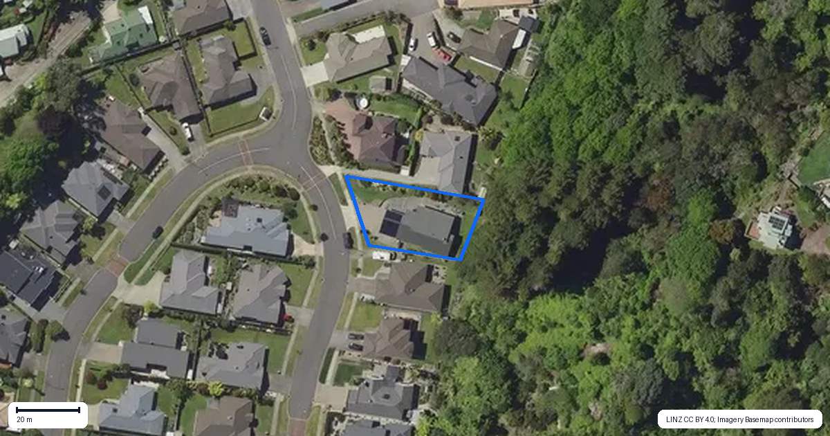 Property context map for 27 White Horse Drive, Whakatane