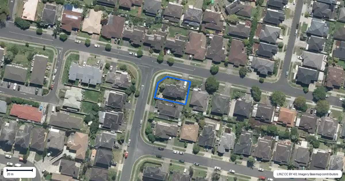 Property context map for 71 Baverstock Road, Flat Bush, Auckland
