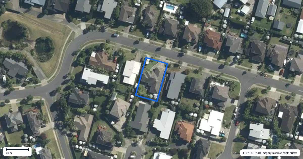 Property context map for 16 Pine Harbour Parade, Beachlands, Auckland