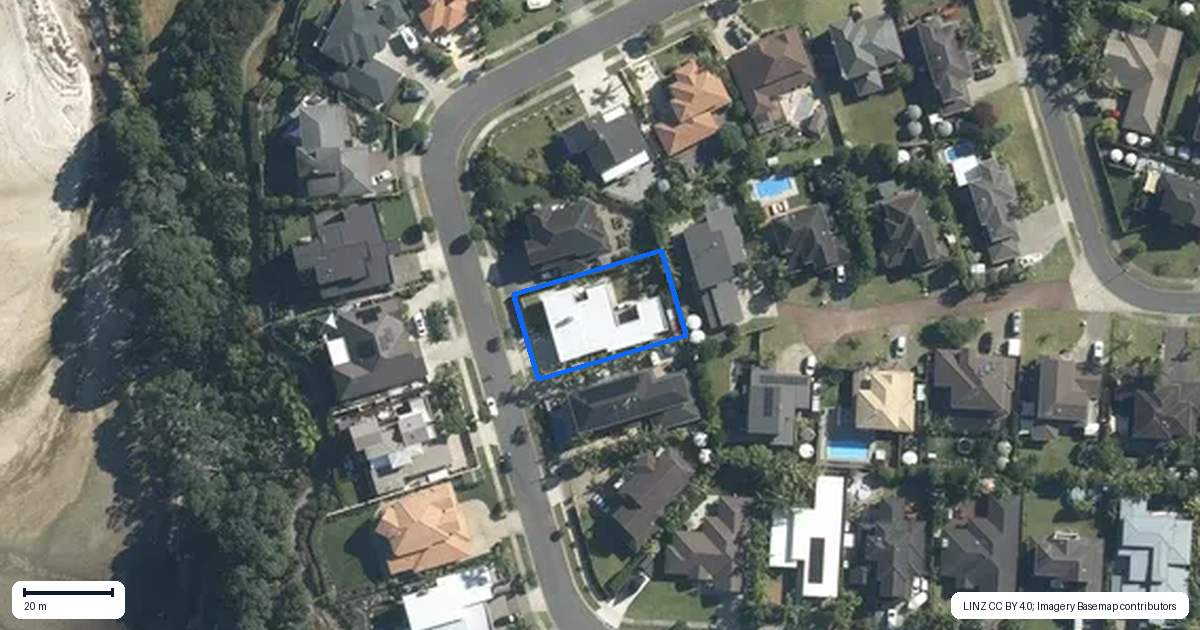 Property context map for 38 Pine Harbour Parade, Beachlands, Auckland
