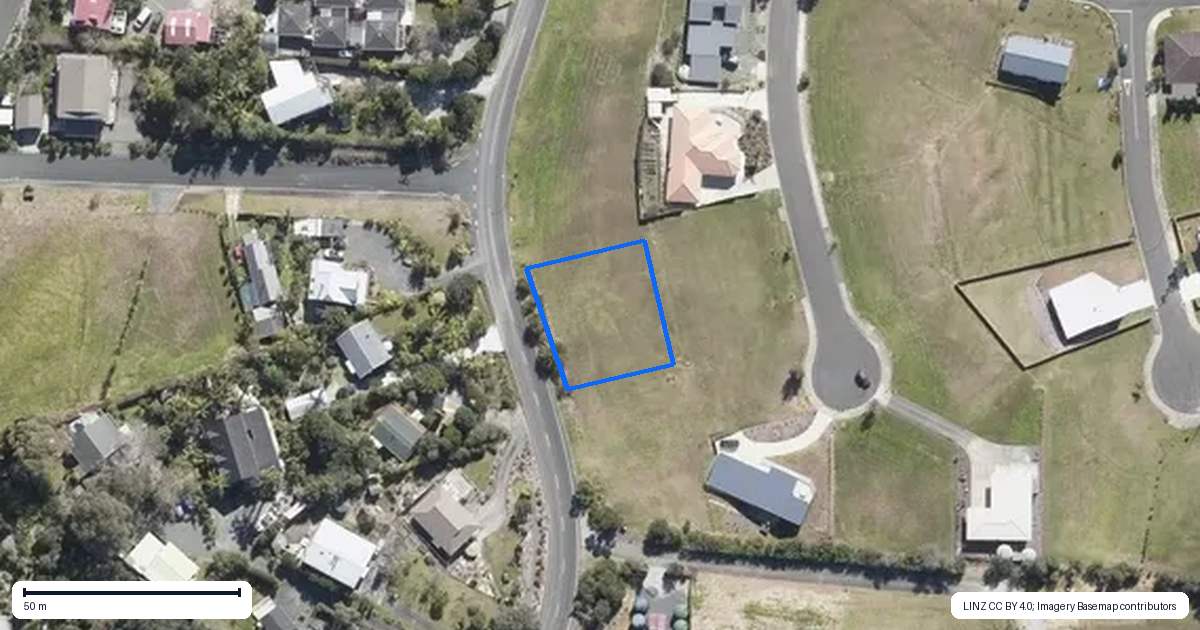 Property context map for 36 Cable Bay Block Road, Cable Bay