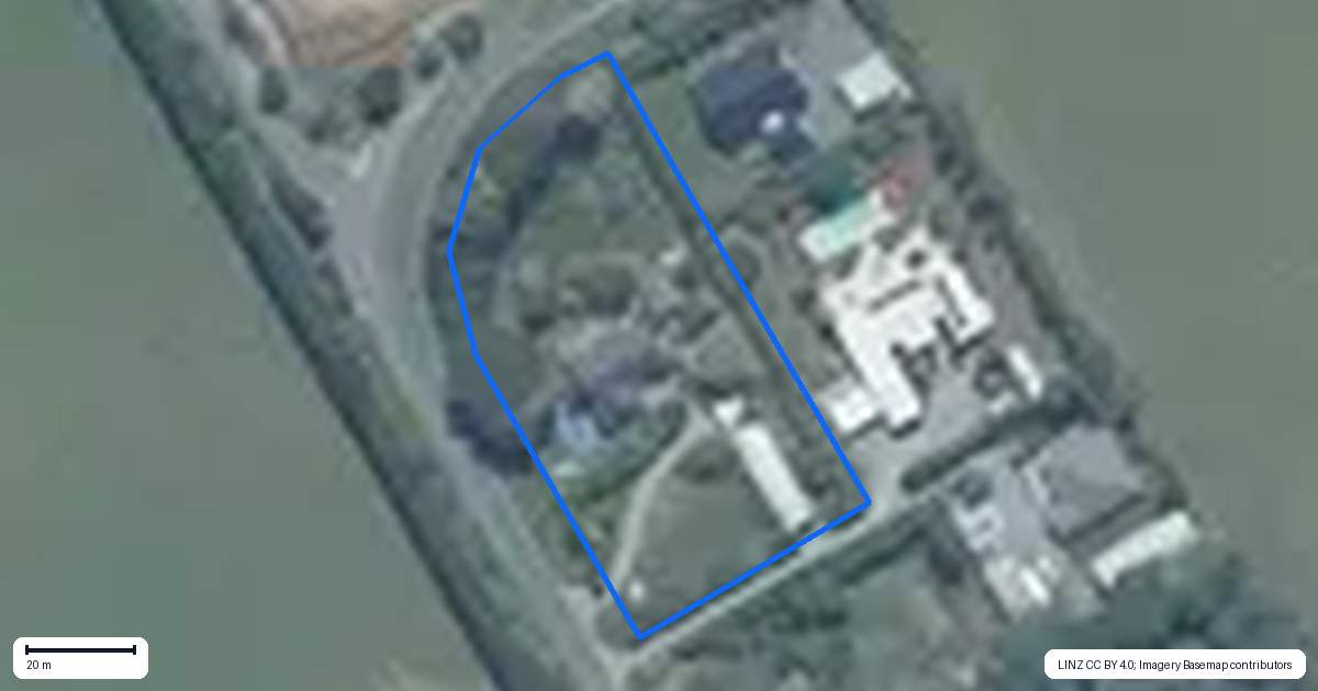 Property context map for 3 High Street, Southbridge
