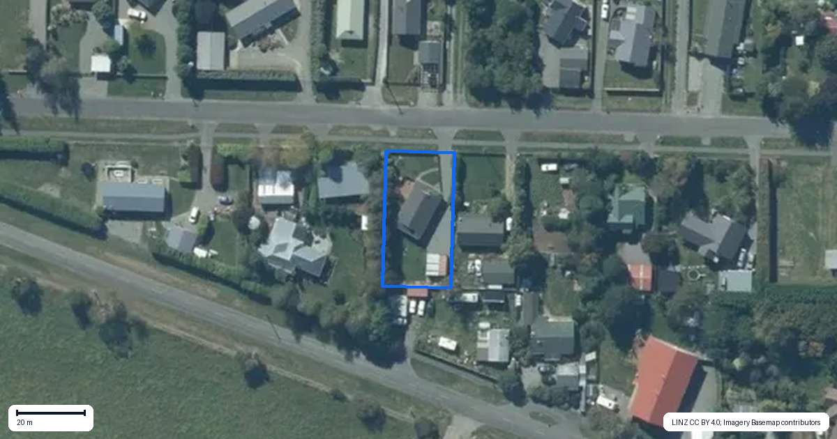 Property context map for 12 Cross Street, Coalgate
