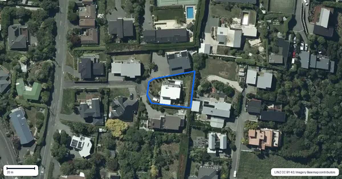 Property context map for 243 Mt Pleasant Road, Mount Pleasant, Christchurch