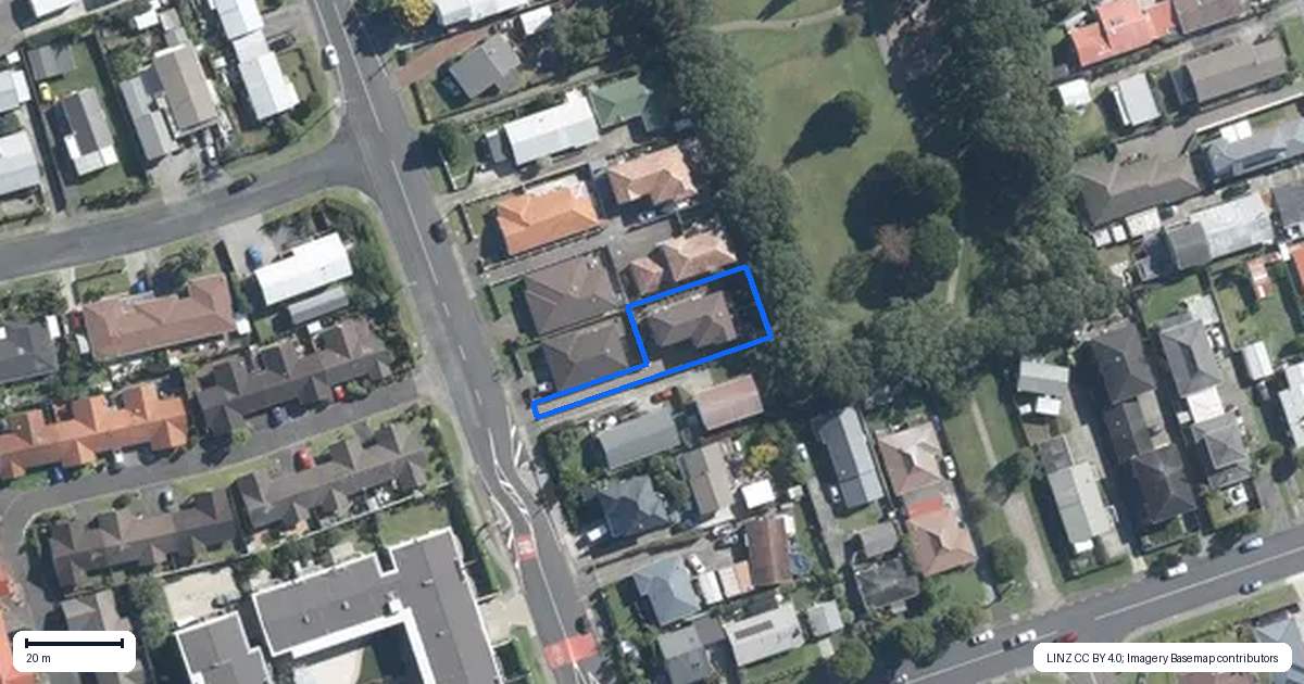 Property context map for 165A Centreway Road, Orewa