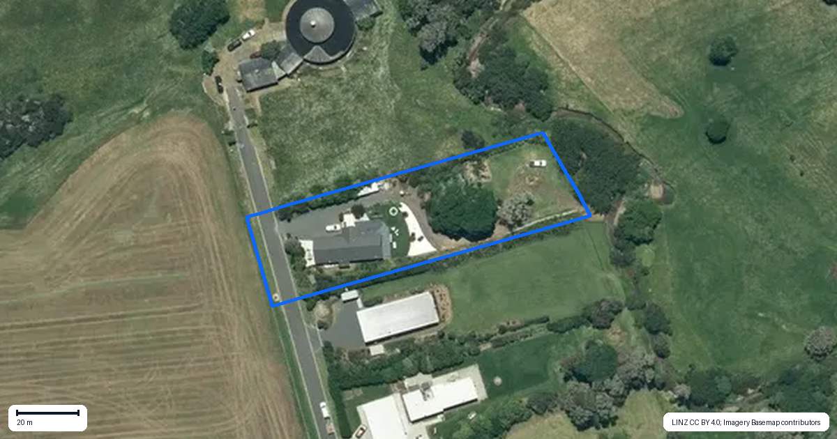 Property context map for 1731D East Coast Road, Whakatiwai, Kaiaua