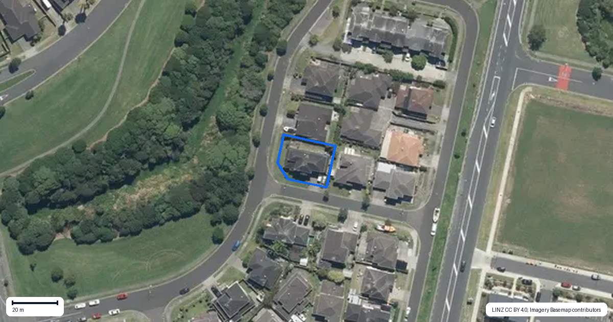 Property context map for 5 Glasson Avenue, Flat Bush, Auckland