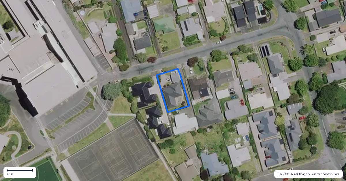 Property context map for 7 Martin Street, Fairfield, Hamilton