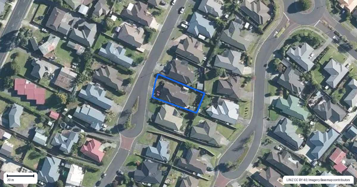 Property context map for 13 Mandalay Place, Waiuku