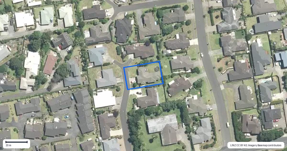Property context map for 121 Kitchener Road, Pukekohe