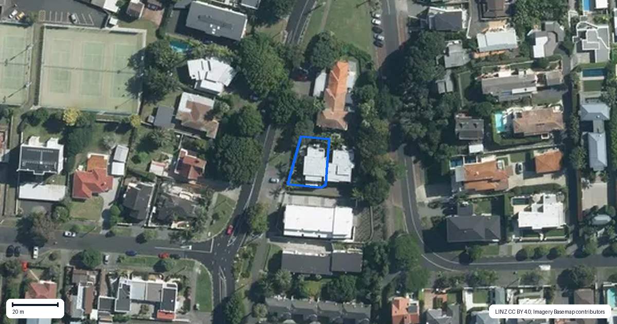 Property context map for 22 Patteson Avenue, Mission Bay, Auckland