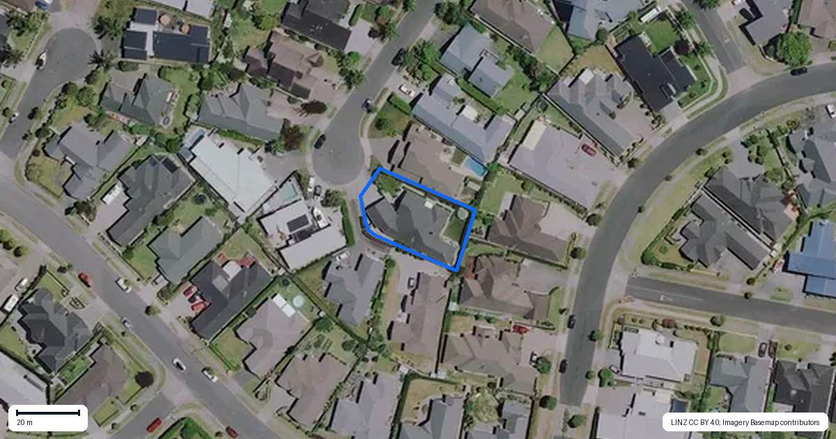 Property context map for 13 Winslow Court, Huntington, Hamilton