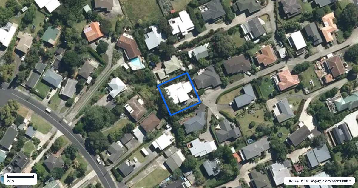 Property context map for 237E Titirangi Road, Titirangi, Auckland