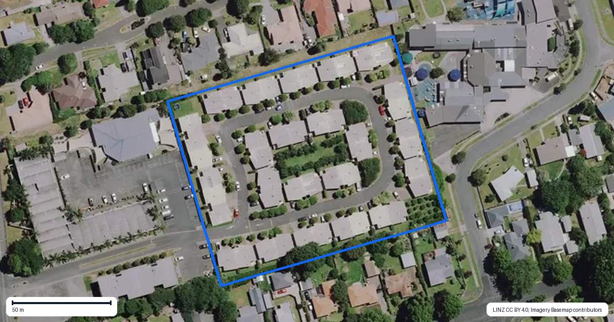 Property context map for 30/46 Peachgrove Road, Hamilton East, Hamilton