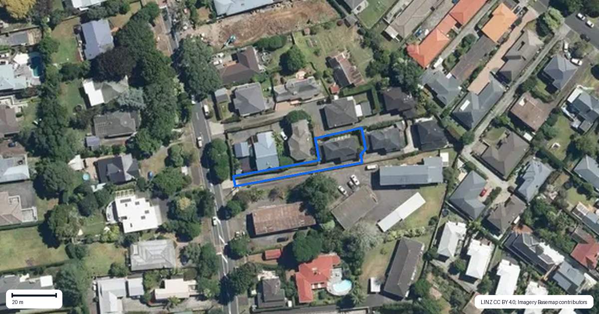 Property context map for 21 Wheturangi Road, Greenlane, Auckland