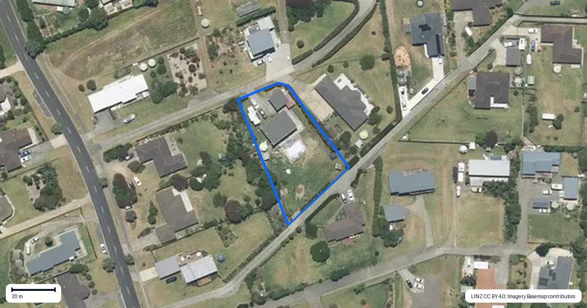 Property context map for 18 Omana Avenue, Shelly Beach, South Head