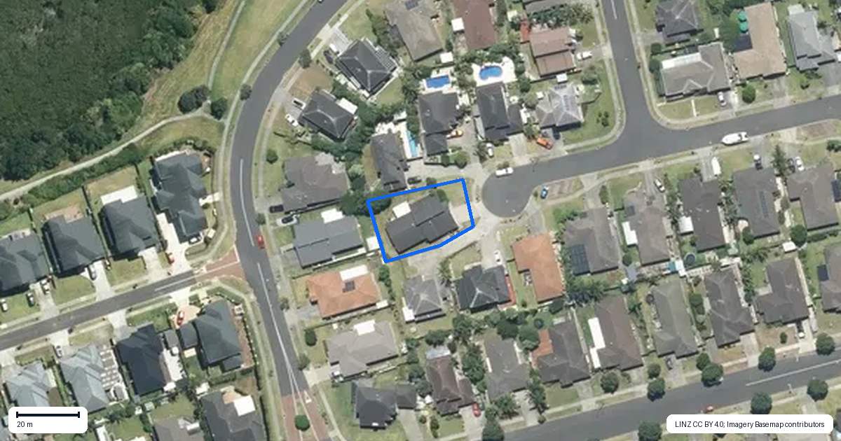Property context map for 13 Girvan Terrace, Wattle Downs, Auckland