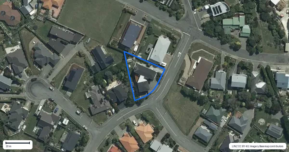 Property context map for 4 Muriwai Drive, Diamond Harbour