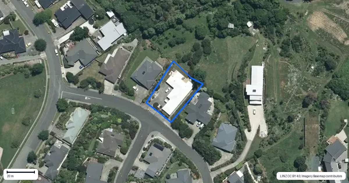 Property context map for 7 Farleigh Street, Atawhai, Nelson
